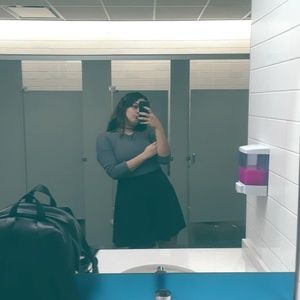 Meet your Posher, Alexis